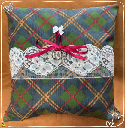 Ring Display Cushion